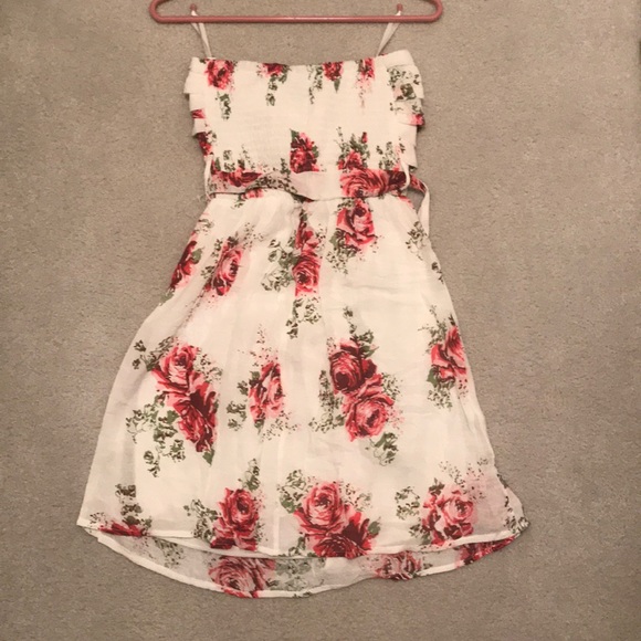 Floral strapless dress - Picture 2 of 5